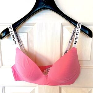 VS VICTORIA’S SECRET Logo Pink Bra